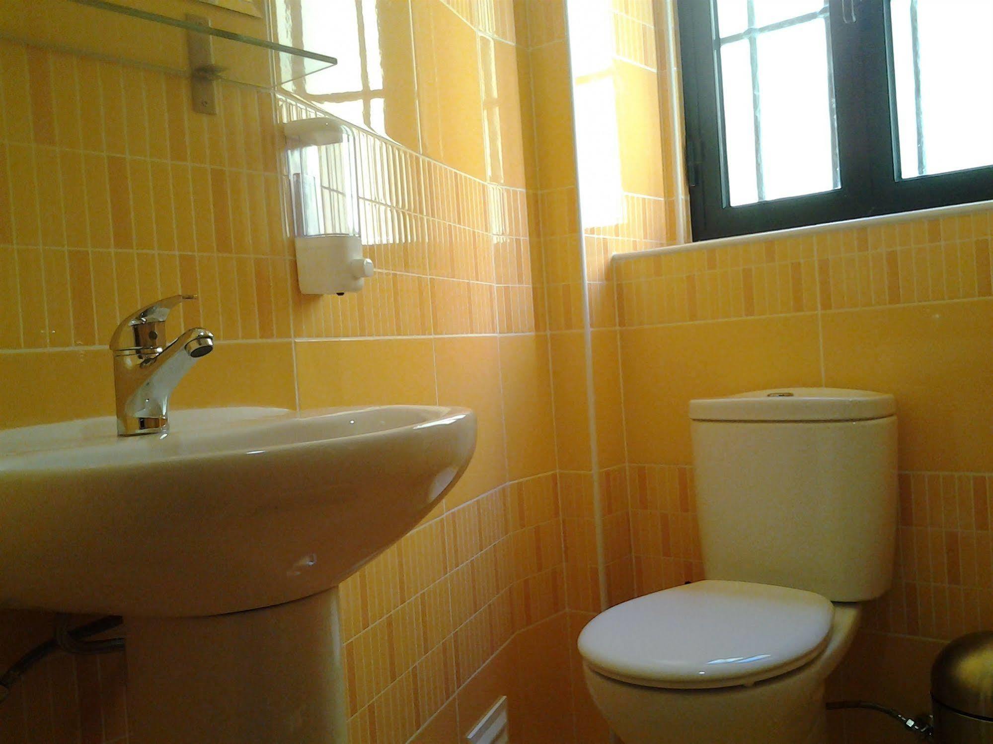 Baixa Guesthouse Lisbon Bagian luar foto